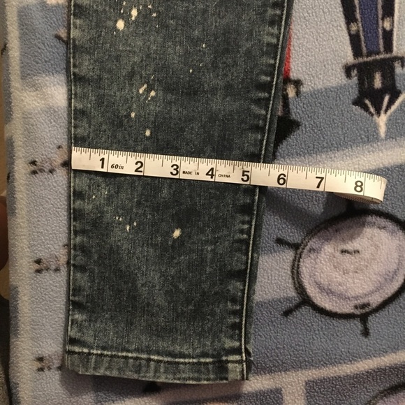 CAbi Constellation Wash Paint Skinny Jeans - Sz 2 - Picture 10 of 11